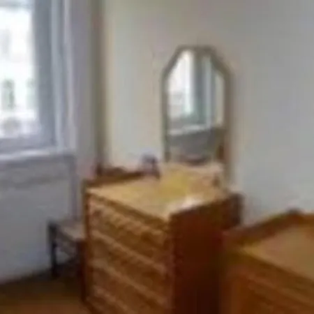 Deluxe Apartment *